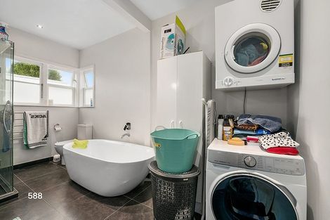 Photo of property in 588 Fergusson Drive, Trentham, Upper Hutt, 5018