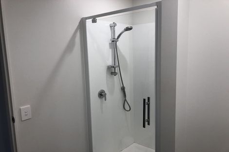 Photo of property in 15/2 Stone Street, Miramar, Wellington, 6022