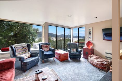 Photo of property in 3 Howard Street, Macandrew Bay, Dunedin, 9014