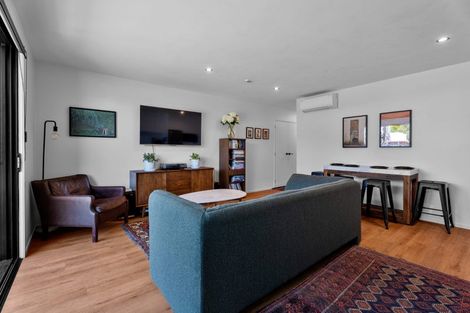 Photo of property in 2/93 Gribblehirst Road, Sandringham, Auckland, 1025