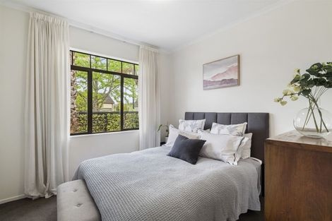 Photo of property in 1 Pepperdine Place, Albany, Auckland, 0632