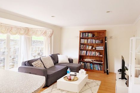 Photo of property in 25 Bronte Place, Somerville, Auckland, 2014