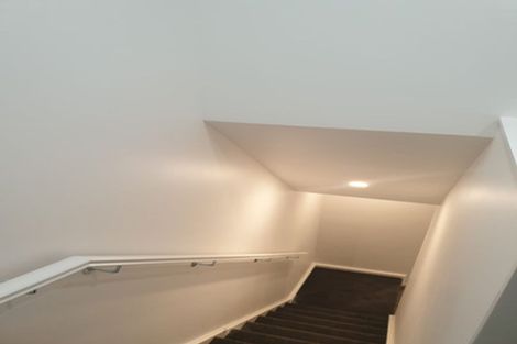 Photo of property in 4b Wattle Road, Sunnyvale, Auckland, 0612