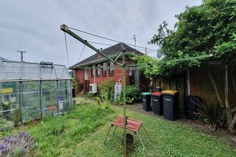 Photo of property in 44 Rowcliffe Crescent, Avonside, Christchurch, 8061