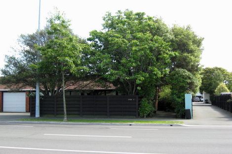 Photo of property in 370d Yaldhurst Road, Russley, Christchurch, 8042