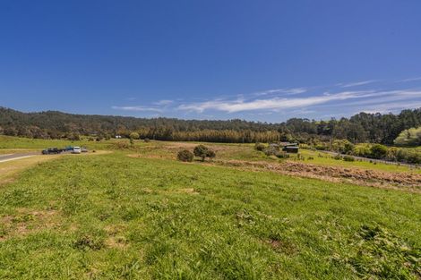Photo of property in 6 Te Puia Place, Hot Water Beach, Whitianga, 3591