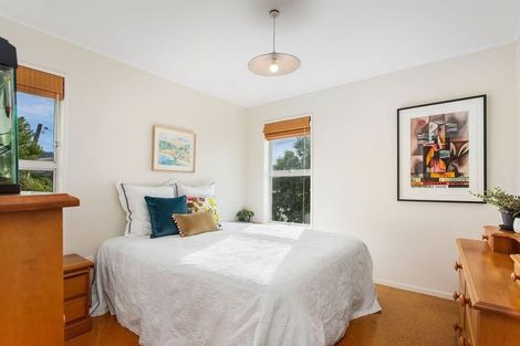 Photo of property in 11 Ngaio Lane, Charteris Bay, Lyttelton, 8971