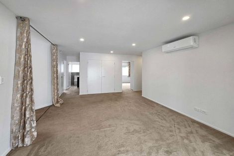 Photo of property in 40 Johns Creek Crescent, Silverdale, 0932