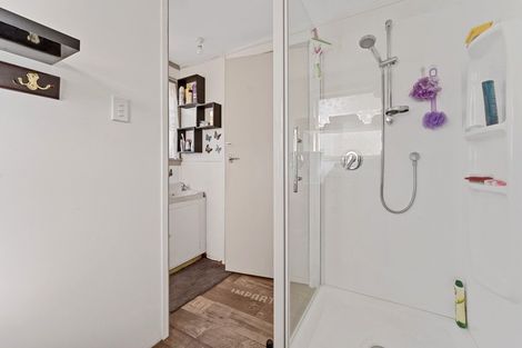 Photo of property in 76 Conway Road, Eltham, 4322