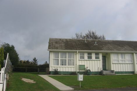 Photo of property in 23-25 Stephens Crescent, Highbury, Palmerston North, 4412