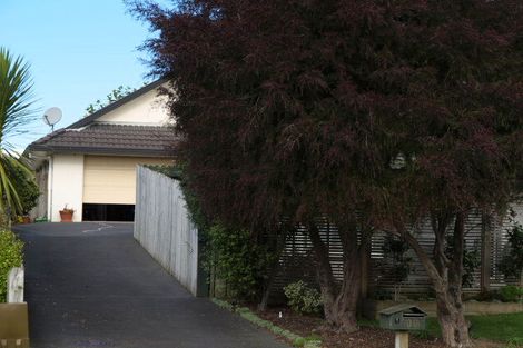 Photo of property in 1/30 Ambleside Drive, Northpark, Auckland, 2013