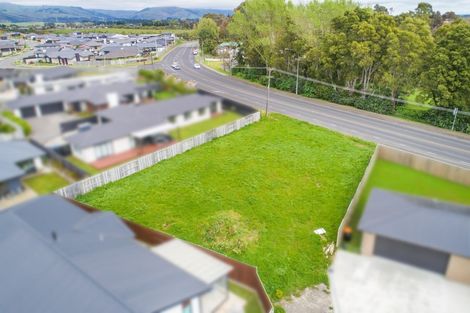 Photo of property in 27 Coutts Way, Fitzherbert, Palmerston North, 4410