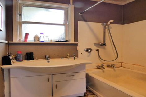 Photo of property in 19a Clyde Street, Gore, 9710