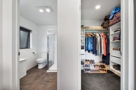 Photo of property in 22 Woodridge Drive, Stanmore Bay, Whangaparaoa, 0932