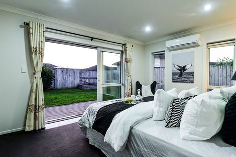 Photo of property in 5 Astelia Lane, Rototuna North, Hamilton, 3210