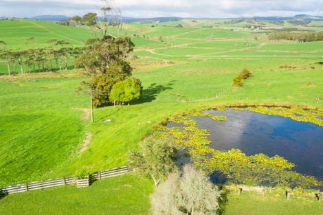 Photo of property in 84 Ocean View Road, Te Arai, Wellsford, 0974