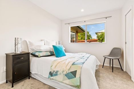 Photo of property in 39a Wharf Road, Te Atatu Peninsula, Auckland, 0610