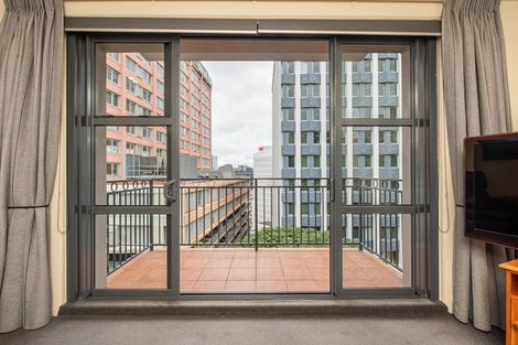 Photo of property in Atrium Towers, 6a/154 The Terrace, Wellington Central, Wellington, 6011