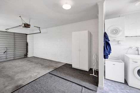 Photo of property in 20 Sackville Street, Fitzroy, New Plymouth, 4312