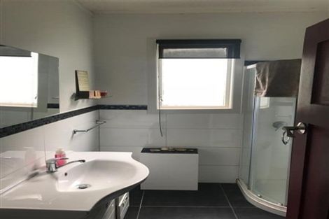 Photo of property in 3 Smale Terrace, Hospital Hill, Napier, 4110