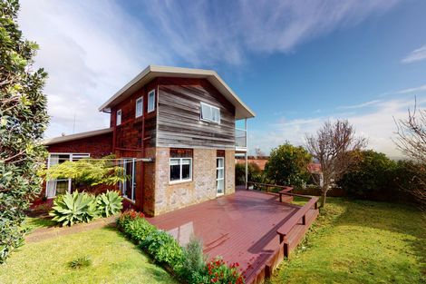 Photo of property in 3 Brooke Road, Red Hill, Papakura, 2110