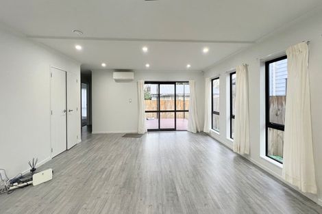 Photo of property in 16c Kelvin Road, Papakura, 2110