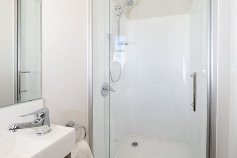 Photo of property in 62a Oxford Street, Tawa, Wellington, 5028