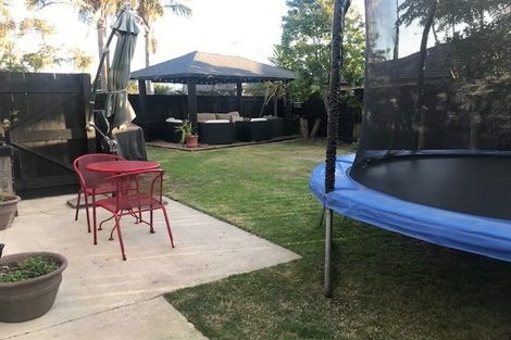 Photo of property in 18 Sarah Place, Papamoa Beach, Papamoa, 3118