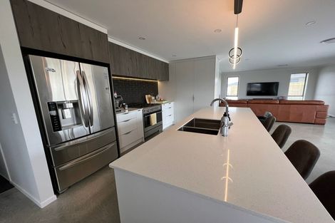 Photo of property in 32 County Drive, Hawera, 4610