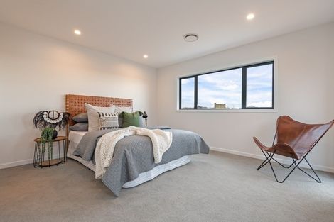 Photo of property in 45 Sardinia Grove, Fitzherbert, Palmerston North, 4410