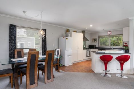 Photo of property in 18 Lincoln Road, Carterton, 5713