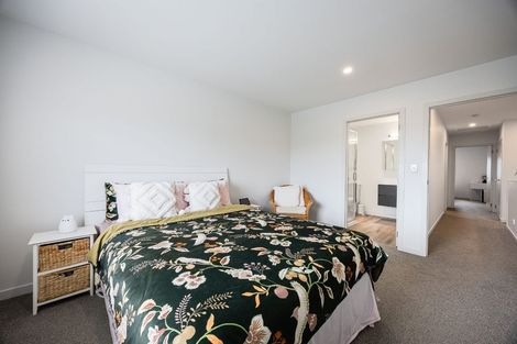 Photo of property in 34 Walter Merton Road, Hobsonville, Auckland, 0616