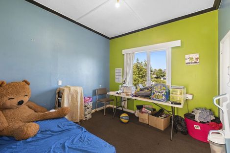 Photo of property in 58 Waimea Street, Westown, New Plymouth, 4310