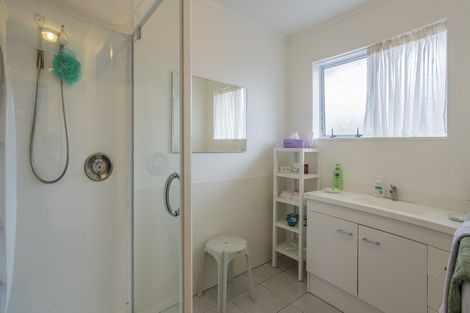 Photo of property in 8a Alexander Place, Otaki, 5512