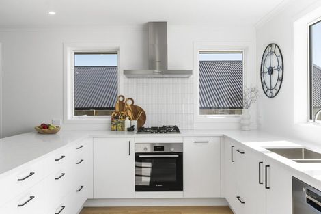 Photo of property in 32e Acacia Avenue, Kihikihi, Te Awamutu, 3800