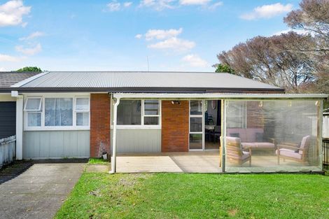 Photo of property in 2/2 Kashmir Road, Glen Eden, Auckland, 0602