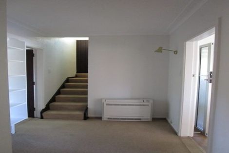 Photo of property in 100 Palatine Terrace, Saint Martins, Christchurch, 8022