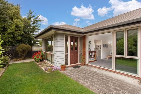 Photo of property in 2/66 Hounslow Street, Ilam, Christchurch, 8041