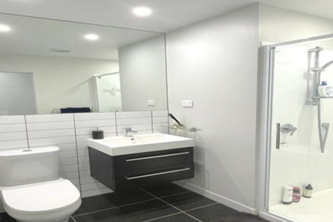 Photo of property in 10/31 Princess Terrace, Newtown, Wellington, 6021