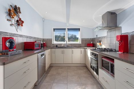 Photo of property in 32 Kirk Crescent, Kawerau, 3127