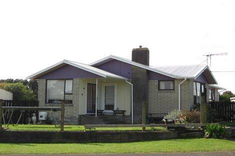 Photo of property in 20 Mayne Street, Waitara, 4320