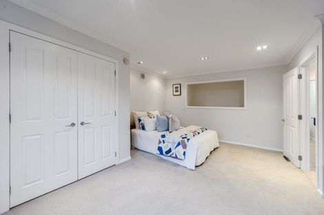 Photo of property in 36 Woodridge Avenue, Northcross, Auckland, 0630