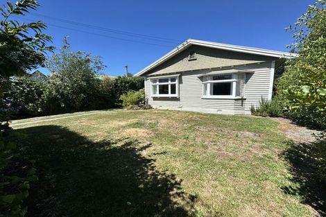 Photo of property in 6 Nortons Road, Avonhead, Christchurch, 8042