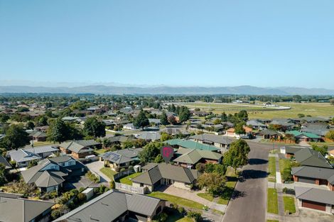 Photo of property in 8 Rothesay Place, Highbury, Palmerston North, 4412