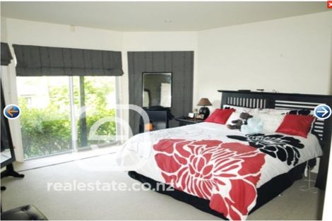 Photo of property in 657 Beach Road, Rothesay Bay, Auckland, 0630