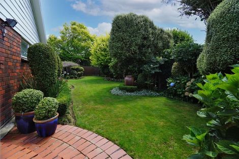 Photo of property in 60b Sandwich Road, St Andrews, Hamilton, 3200