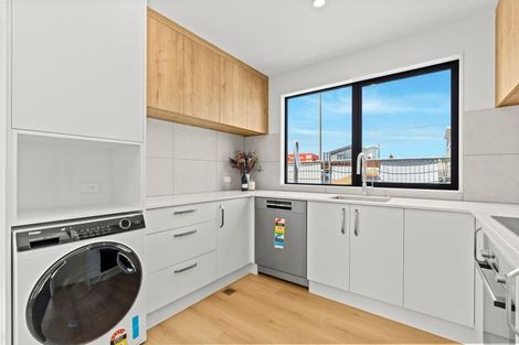 Photo of property in 1/146 Blenheim Road, Riccarton, Christchurch, 8041