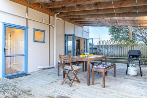 Photo of property in 7 Philip Street, Carterton, 5713