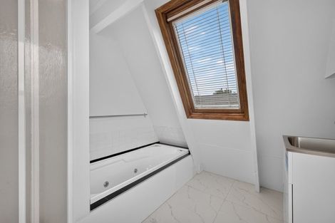Photo of property in 97b Johns Road, Northwood, Christchurch, 8051