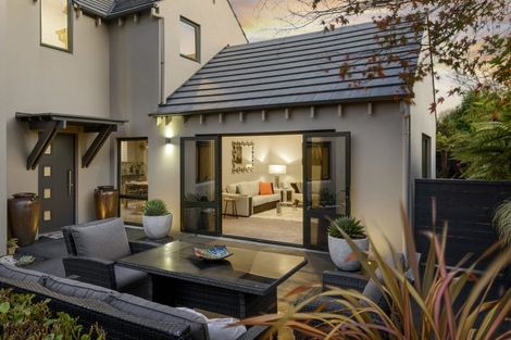 Photo of property in 147a Hamilton Avenue, Ilam, Christchurch, 8041